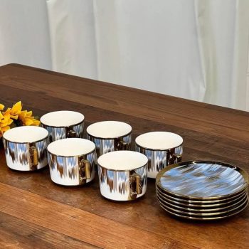 Luxury Drip Design Porcelain Cup and Saucer Set